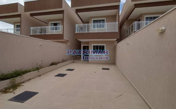 Casa com 4 Quartos à Venda, 240 m² em Itaipuaçu - Maricá