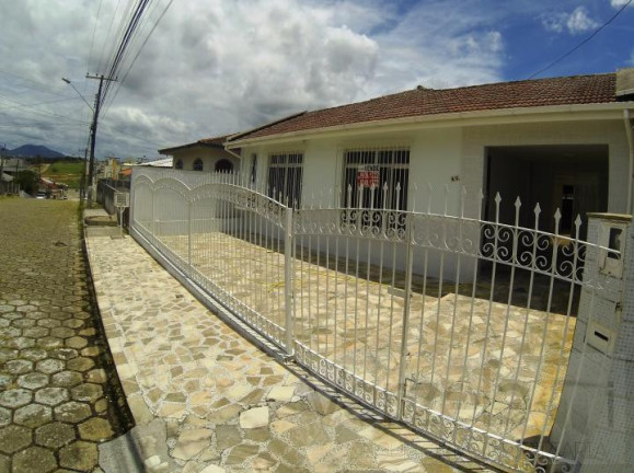 Imagem Casa com 4 Quartos à Venda, 150 m² em Areias - São José Imagem Casa com 4 Quartos à Venda, 150 m² em Areias - São José