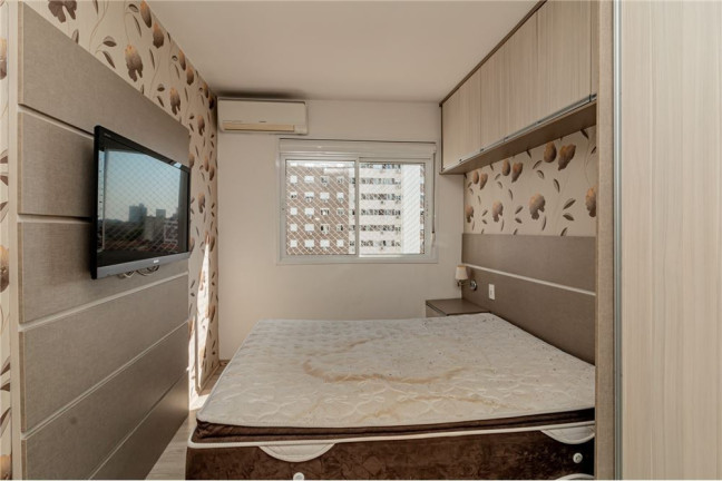 Imagem Imóvel com 2 Quartos à Venda, em Passo Da Areia - Porto Alegre Imagem Imóvel com 2 Quartos à Venda, em Passo Da Areia - Porto Alegre