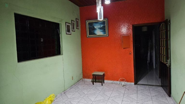 Imagem Casa com 3 Quartos à Venda, 190 m² em Parque Suzano - Suzano Imagem Casa com 3 Quartos à Venda, 190 m² em Parque Suzano - Suzano