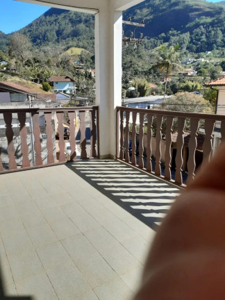 Casa com 3 Quartos à Venda, 220 m² em Cônego - Nova Friburgo