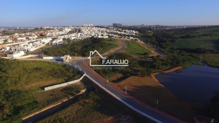 Imagem Terreno à Venda, 329 m² em Wanel Ville - Sorocaba