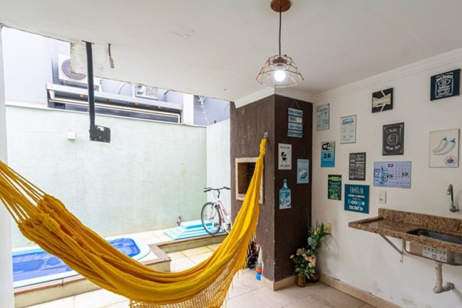 Imagem Casa com 3 Quartos à Venda, 111 m² em Igara - Canoas Imagem Casa com 3 Quartos à Venda, 111 m² em Igara - Canoas