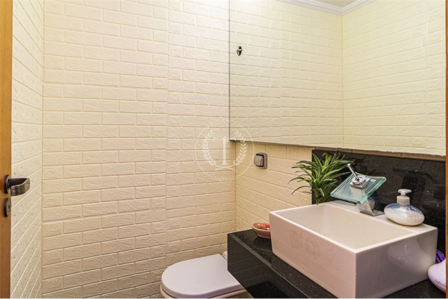 Imagem Casa com 4 Quartos à Venda, 150 m² em Jardim Londrina - São Paulo Imagem Casa com 4 Quartos à Venda, 150 m² em Jardim Londrina - São Paulo