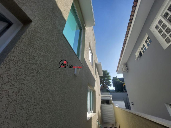 Imagem Casa com 4 Quartos à Venda, 270 m² em Alphaville - Barueri Imagem Casa com 4 Quartos à Venda, 270 m² em Alphaville - Barueri