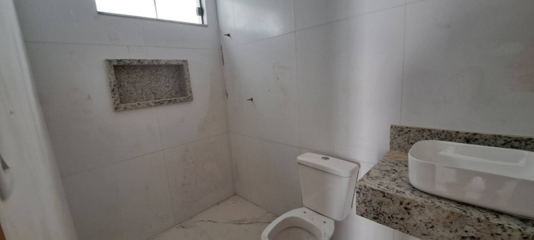 Imagem Casa com 4 Quartos à Venda, 180 m² em Buraquinho - Lauro De Freitas