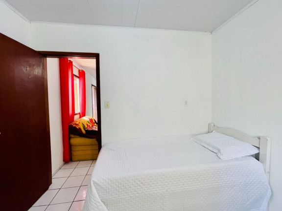 Imagem Casa com 2 Quartos à Venda, 90 m² em Itoupava Central - Blumenau Imagem Casa com 2 Quartos à Venda, 90 m² em Itoupava Central - Blumenau
