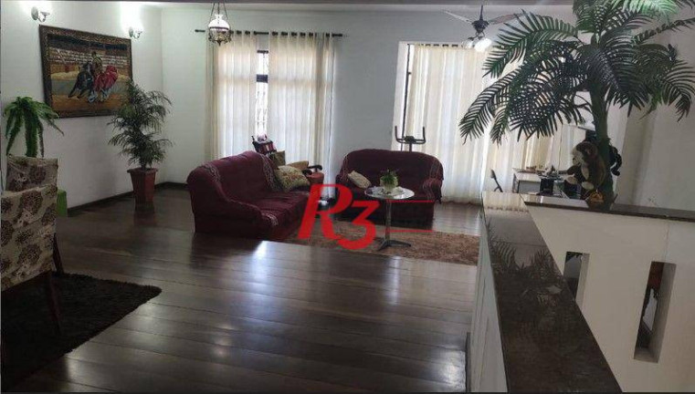 Imagem Casa com 3 Quartos à Venda, 183 m² em Embaré - Santos Imagem Casa com 3 Quartos à Venda, 183 m² em Embaré - Santos