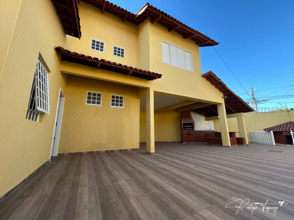 Imagem Sobrado com 3 Quartos à Venda, 146 m² em Jardim Santo Antônio - Goiânia Imagem Sobrado com 3 Quartos à Venda, 146 m² em Jardim Santo Antônio - Goiânia