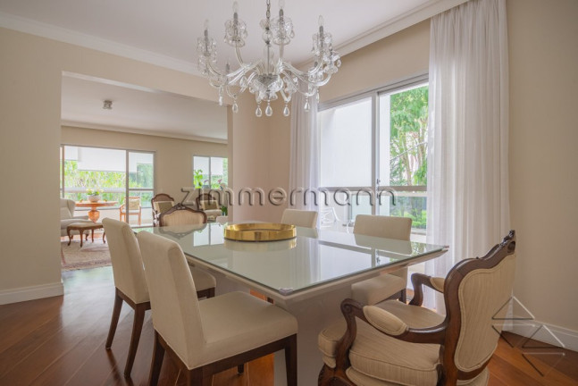 Imagem Apartamento com 4 Quartos à Venda, 431 m² em Moema - São Paulo
