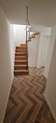 Imagem Casa com 2 Quartos à Venda, 90 m² em Lagoa - Rio De Janeiro Imagem Casa com 2 Quartos à Venda, 90 m² em Lagoa - Rio De Janeiro