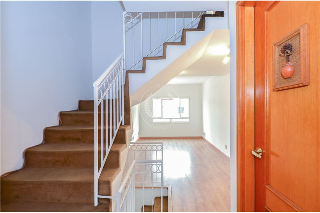 Imagem Casa com 2 Quartos à Venda, 110 m² em Vila Antônio - São Paulo Imagem Casa com 2 Quartos à Venda, 110 m² em Vila Antônio - São Paulo