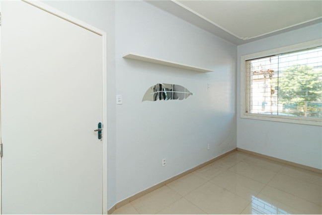 Imagem Imóvel com 2 Quartos à Venda, 68 m² em Centro Histórico - Porto Alegre Imagem Imóvel com 2 Quartos à Venda, 68 m² em Centro Histórico - Porto Alegre