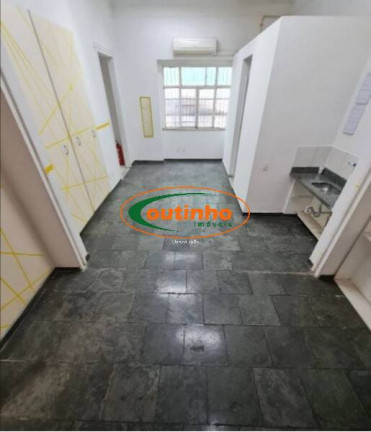 Imagem Casa com 6 Quartos à Venda, 312 m² em Tijuca - Rio De Janeiro Imagem Casa com 6 Quartos à Venda, 312 m² em Tijuca - Rio De Janeiro