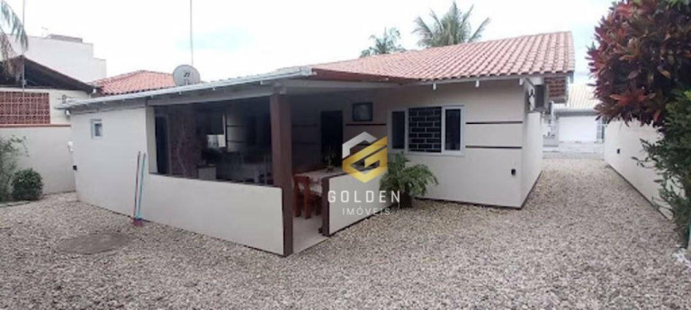 Imagem Casa com 2 Quartos à Venda, 139 m² em Universitário - Tijucas Imagem Casa com 2 Quartos à Venda, 139 m² em Universitário - Tijucas