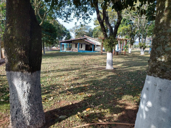 Imagem Chácara com 2 Quartos à Venda, 96 m² em Centro - Capela Do Alto Imagem Chácara com 2 Quartos à Venda, 96 m² em Centro - Capela Do Alto