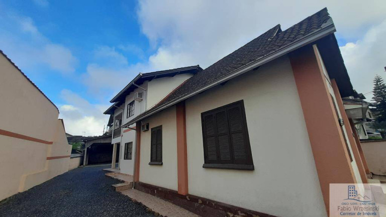 Imóvel Comercial à Venda, 297 m² em Floresta - Joinville