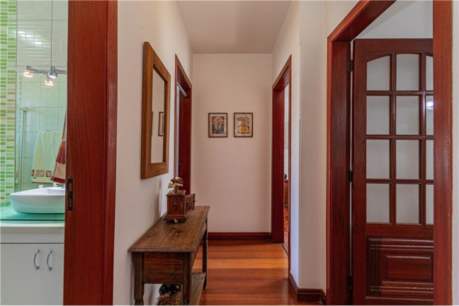 Imagem Apartamento com 3 Quartos à Venda, 113 m² em Higienópolis - Porto Alegre Imagem Apartamento com 3 Quartos à Venda, 113 m² em Higienópolis - Porto Alegre