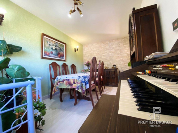 Imagem Casa com 4 Quartos à Venda, 213 m² em Iucas - Teresópolis Imagem Casa com 4 Quartos à Venda, 213 m² em Iucas - Teresópolis