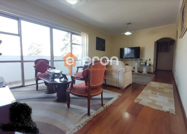 Imagem Apartamento com 3 Quartos à Venda, 127 m²