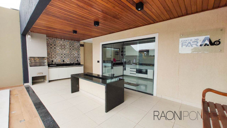 Imagem Casa com 4 Quartos à Venda, 400 m² em Barra Do Jacuípe - Camaçari Imagem Casa com 4 Quartos à Venda, 400 m² em Barra Do Jacuípe - Camaçari