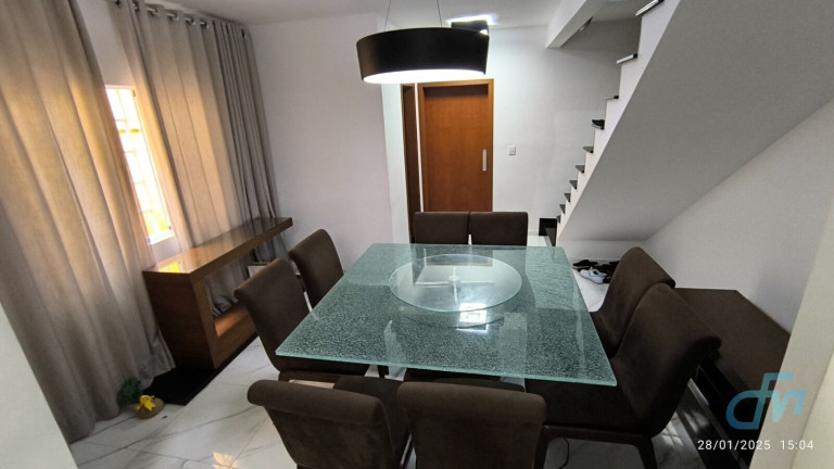 Sobrado com 3 Quartos à Venda, 141 m² em Vila Caputera - Mogi Das Cruzes