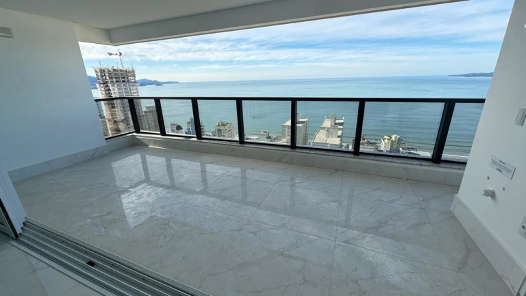 Imagem Apartamento com 4 Quartos à Venda, 180 m² em Meia Praia - Itapema Imagem Apartamento com 4 Quartos à Venda, 180 m² em Meia Praia - Itapema
