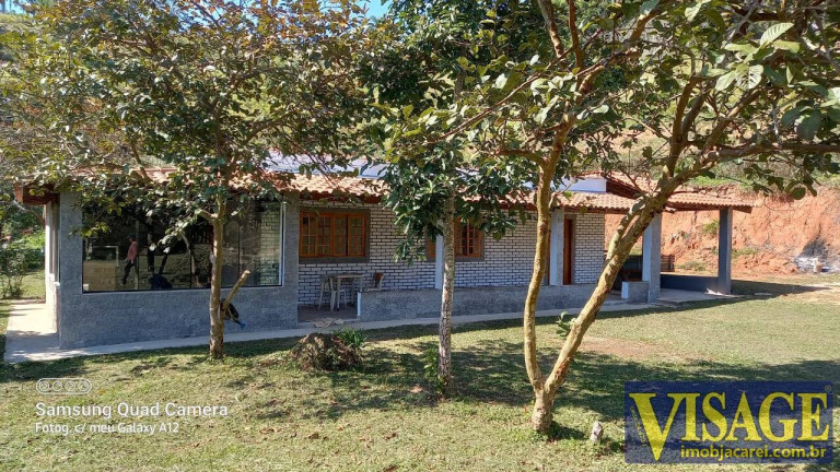 Chácara com 2 Quartos à Venda, 2 m² em Jardim Santana - Jacareí