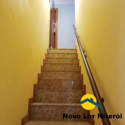 Imagem Cobertura com 3 Quartos à Venda, 200 m² em Piratininga - Niterói