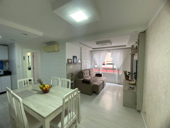Imagem Apartamento com 2 Quartos à Venda, 76 m² em Centro - Balneário Camboriú Imagem Apartamento com 2 Quartos à Venda, 76 m² em Centro - Balneário Camboriú