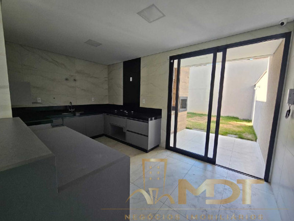 Imagem Casa com 3 Quartos à Venda, 190 m² em Itapoã - Belo Horizonte Imagem Casa com 3 Quartos à Venda, 190 m² em Itapoã - Belo Horizonte