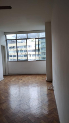 Imagem Imóvel com 3 Quartos à Venda, 25 m² em Copacabana - Rio De Janeiro Imagem Imóvel com 3 Quartos à Venda, 25 m² em Copacabana - Rio De Janeiro
