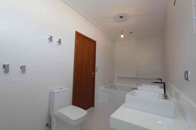 Imagem Casa com 4 Quartos à Venda, 443 m² em Lagos - Mogi Das Cruzes Imagem Casa com 4 Quartos à Venda, 443 m² em Lagos - Mogi Das Cruzes