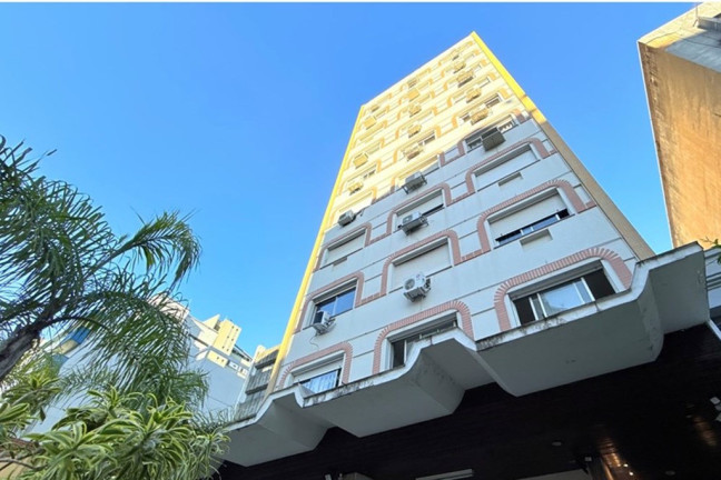 Imagem Apartamento com 1 Quarto à Venda, 30 m² em Centro Histórico - Porto Alegre Imagem Apartamento com 1 Quarto à Venda, 30 m² em Centro Histórico - Porto Alegre
