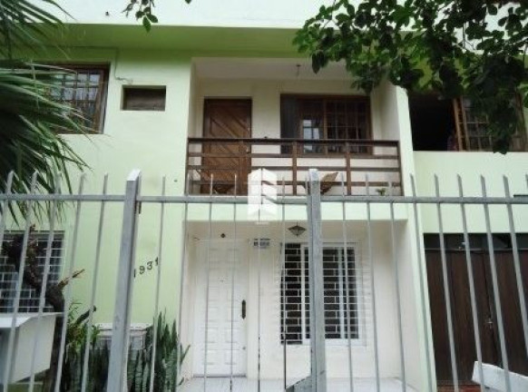 Imagem Casa com 3 Quartos à Venda, 500 m² em Centro - Santa Maria Imagem Casa com 3 Quartos à Venda, 500 m² em Centro - Santa Maria