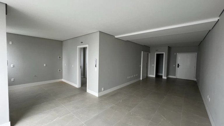 Imagem Apartamento com 4 Quartos à Venda, 143 m² em Centro - Balneário Camboriú Imagem Apartamento com 4 Quartos à Venda, 143 m² em Centro - Balneário Camboriú
