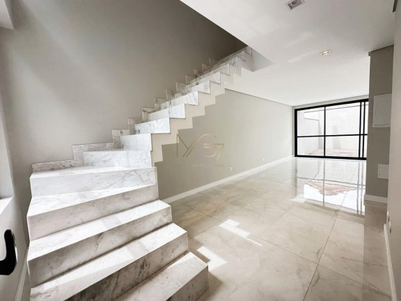 Imagem Casa com 3 Quartos à Venda, 140 m² em Capão Da Imbuia - Curitiba Imagem Casa com 3 Quartos à Venda, 140 m² em Capão Da Imbuia - Curitiba