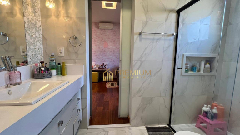 Imagem Sobrado com 4 Quartos à Venda, 350 m² em Jardim Do Golfe - São José Dos Campos Imagem Sobrado com 4 Quartos à Venda, 350 m² em Jardim Do Golfe - São José Dos Campos