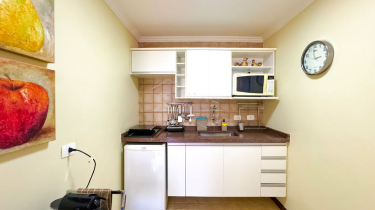 Imagem Casa com 7 Quartos à Venda, 430 m² em Jaguaribe Imagem Casa com 7 Quartos à Venda, 430 m² em Jaguaribe