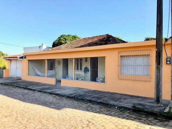 Casa com 5 Quartos à Venda, 150 m² em Bom Jesus Do Itabapoana