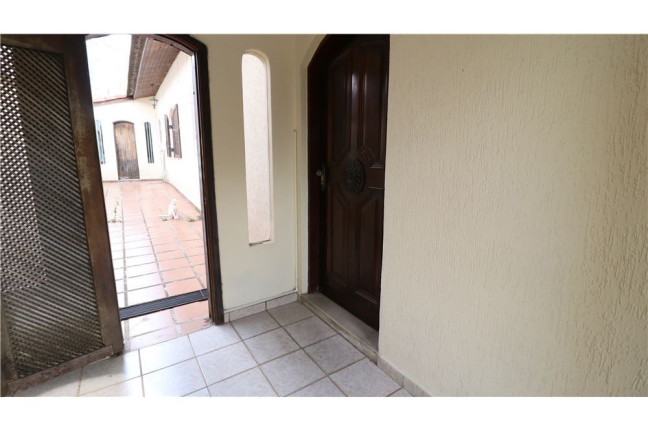 Imagem Casa com 4 Quartos à Venda, em Butantã - São Paulo Imagem Casa com 4 Quartos à Venda, em Butantã - São Paulo