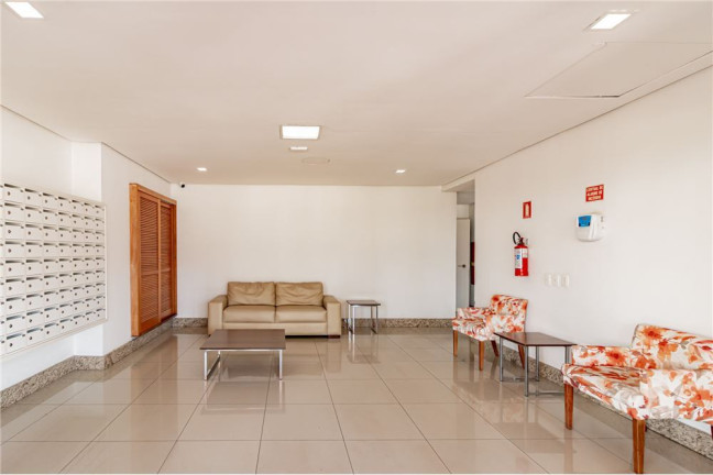 Imagem Imóvel com 2 Quartos à Venda, em Passo Da Areia - Porto Alegre Imagem Imóvel com 2 Quartos à Venda, em Passo Da Areia - Porto Alegre