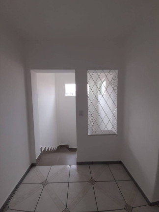 Imagem Sobrado com 3 Quartos à Venda, 225 m² em Alvinópolis - Atibaia