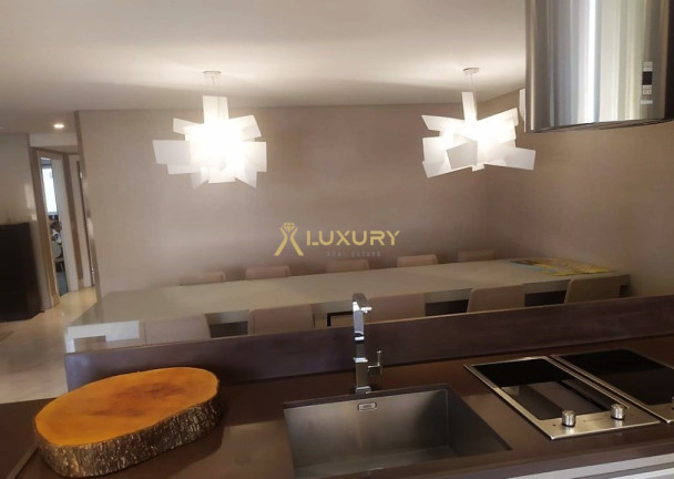 Imagem Imóvel com 4 Quartos à Venda, 286 m² em Lourdes - Belo Horizonte Imagem Imóvel com 4 Quartos à Venda, 286 m² em Lourdes - Belo Horizonte
