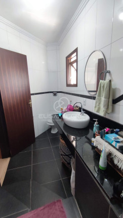 Imagem Sobrado com 3 Quartos à Venda, 174 m² em Nossa Senhora Das Graças - Canoas