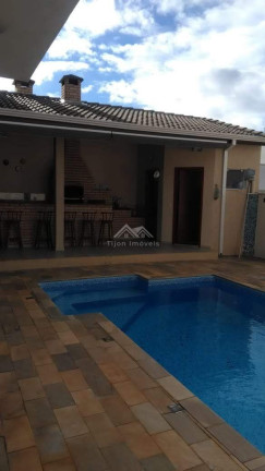 Imagem Casa de Condomínio com 3 Quartos à Venda, 300 m² em Centro - Araçoiaba Da Serra