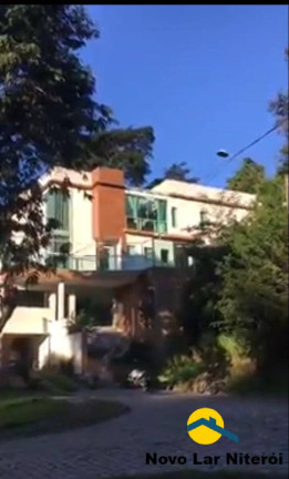 Casa com 3 Quartos à Venda, 350 m² em Maria Paula - São Gonçalo