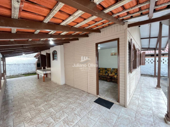 Imagem Casa com 3 Quartos à Venda, 90 m² em Barra Do Sai - Itapoá
