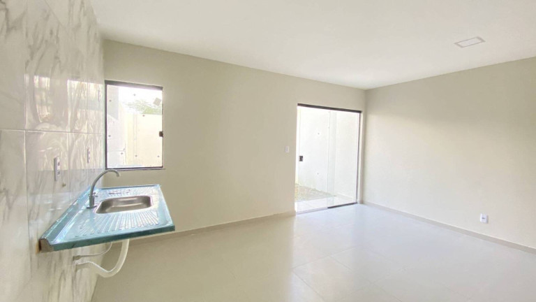 Imagem Casa com 3 Quartos à Venda, 110 m² em Sim - Feira De Santana Imagem Casa com 3 Quartos à Venda, 110 m² em Sim - Feira De Santana