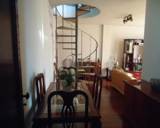 Imagem Imóvel com 2 Quartos à Venda, 187 m² em Fonseca - Niterói Imagem Imóvel com 2 Quartos à Venda, 187 m² em Fonseca - Niterói